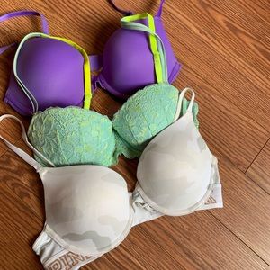 Pink push-up bra bundle